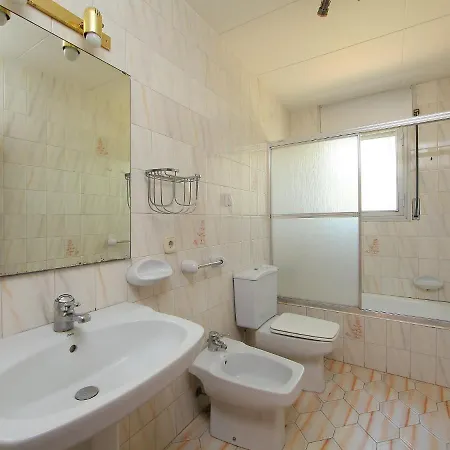Holiday home Holiday El Paraiso